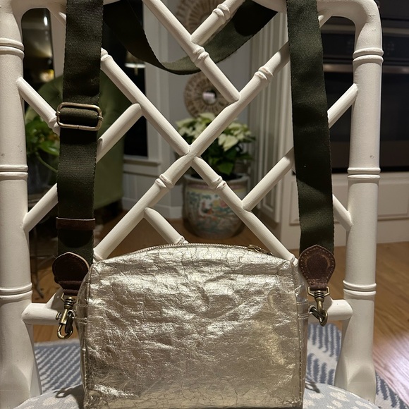 TRACOLLA CROSSBODY BAG LARGE Metallic Gold Platino - Picture 7 of 10